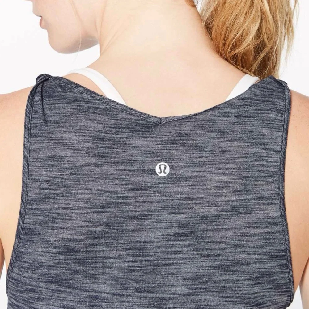 Lululemon Do The Twist Tank Heathered Deep Navy Womens 4